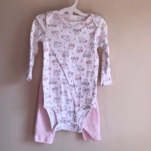 NWOT Carter’s 2 Piece Elephant Outfit Set
